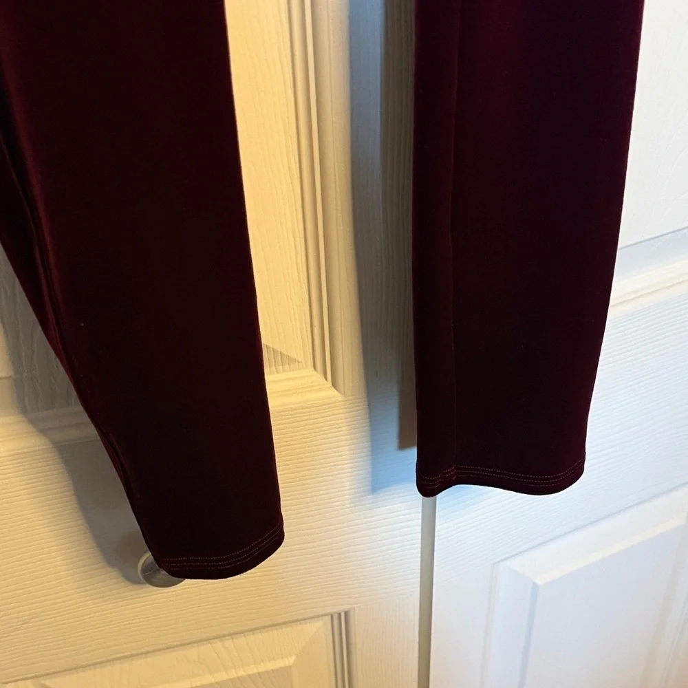 SPANX High Waisted Deep BurgundyVelvet Leggings Size L